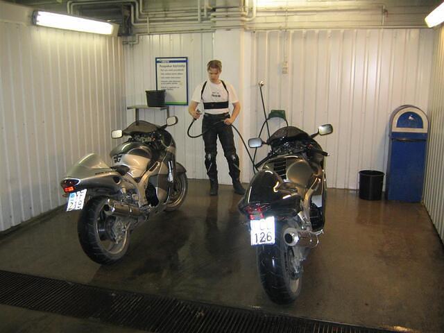 2005_04_06_16_30_51.jpg