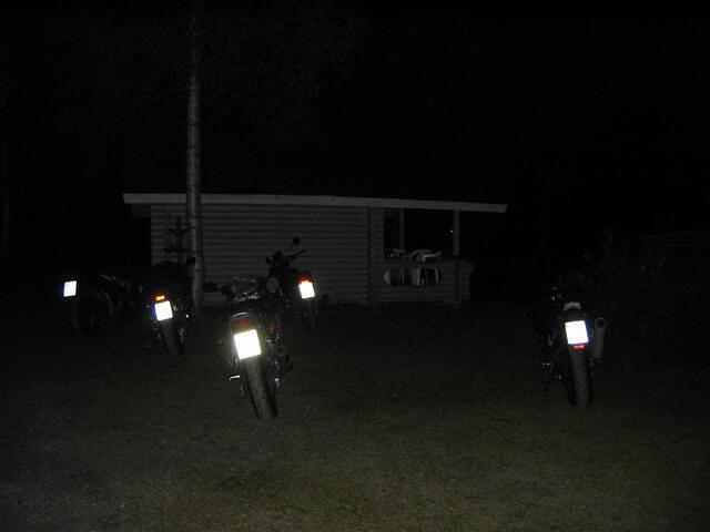 2004_08_19_22_24_53.jpg